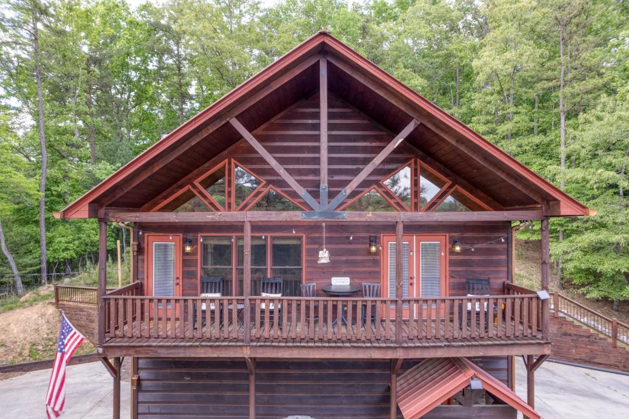 Trout N' About Your Blue Ridge Mountains Retreat, Hot Tub + Game Room! Ellijay Exterior foto