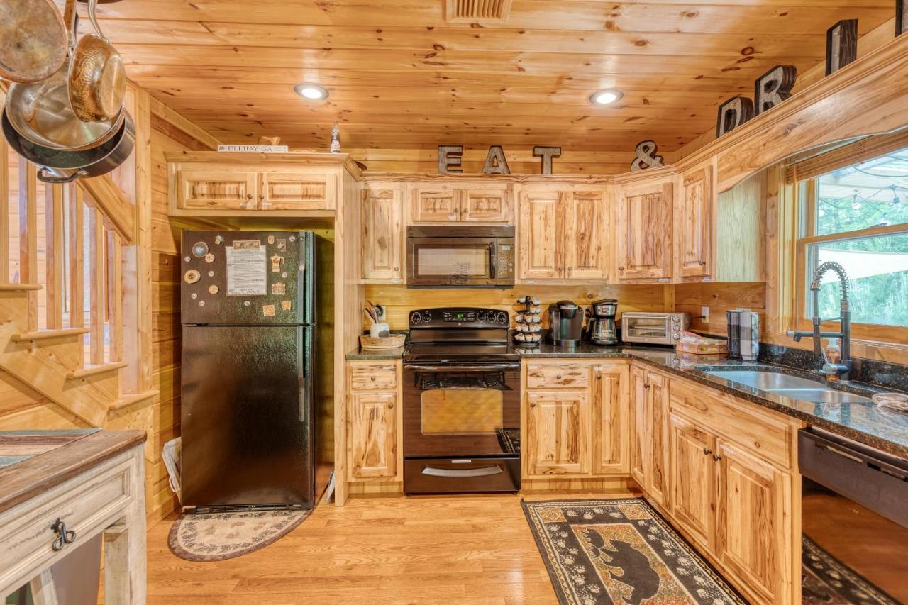 Trout N' About Your Blue Ridge Mountains Retreat, Hot Tub + Game Room! Ellijay Exterior foto